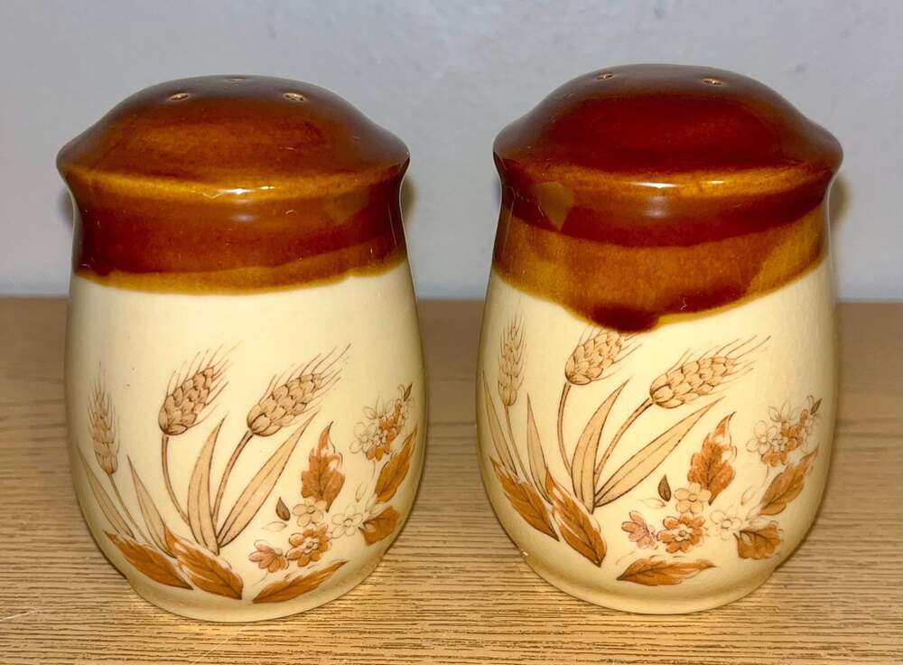 Vintage Salt and Pepper Shaker Set – Made in Japan | Cream & Brown Drip-Glaze wi